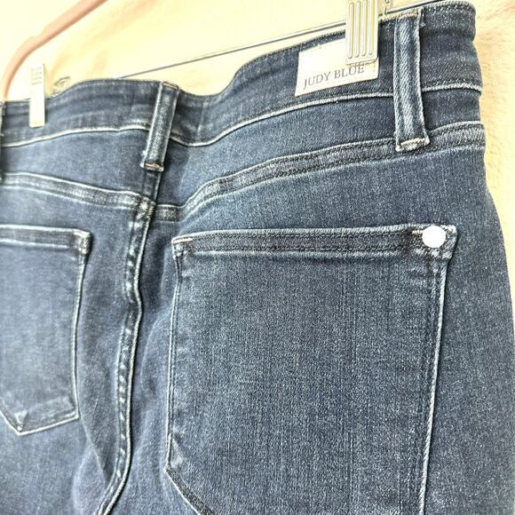 Judy Blue High Rise Skinny Jeans - Size 13/31 - Picture 5 of 6